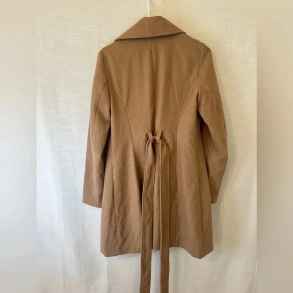 Guess Coat - Picture 7 of 7